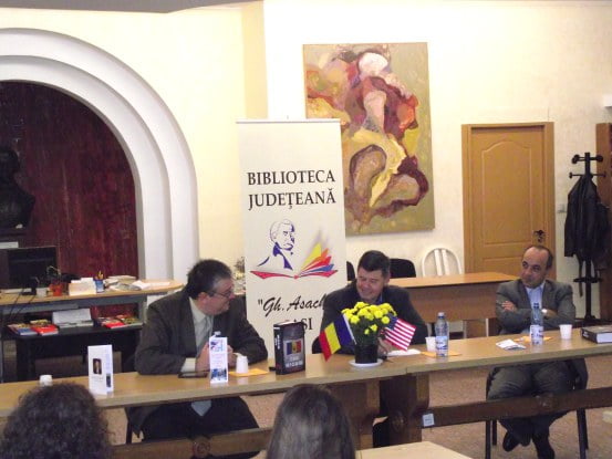 Istoricul Larry L. Watts a prezentat cărțile sale despre România