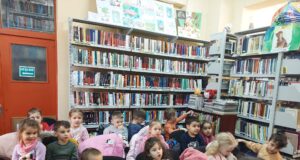 „Primăvară timpurie la bibliotecă”