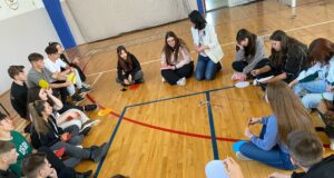 Drumurile Educației cu Veselica. Ateliere de dezvoltare personală pentru copii și tineri