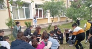 Dialoguri despre viață – Dialoguri prin joc