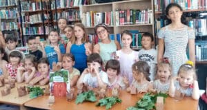 ,,Stejarul pitic, cel mai bun tătic!” (lectură și art&craft) – Filiala ,,Ateneu”