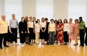 „Library Bridges”: vizită de studiu la Biroul Regional al Organizației Internaționale pentru Migrație (OIM) Cluj-Napoca